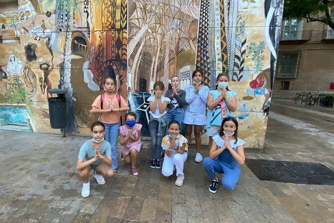Escape Game by Girona, Free the Statues - Recognizing the Guide