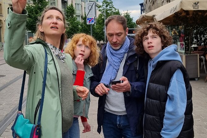 Escape Game in the City of Edinburgh Crazytopia - Start the Game