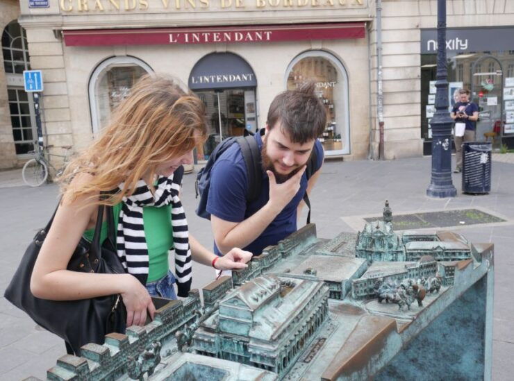 Escape Game Outdoor: Robbery Bordeaux-style - Activity Details and Highlights