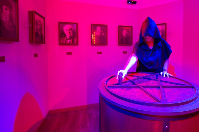 Escape Room in the Heart of Lisbon! - Meeting and Pickup Details