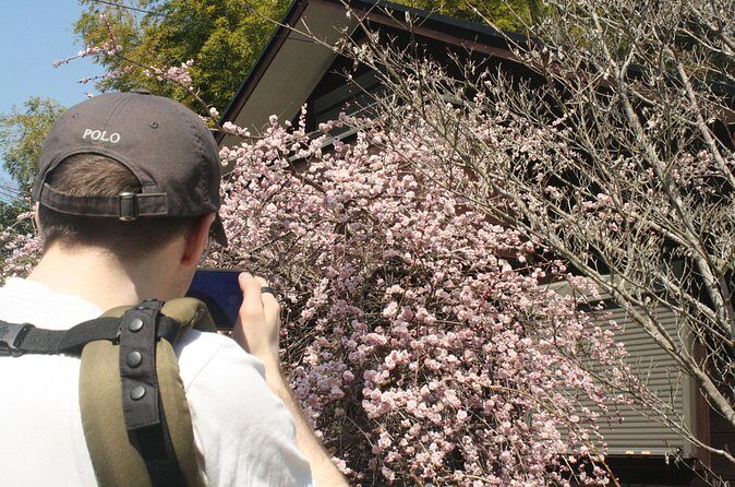 Escape the City Short Hike and Onigiri Picnic in Osaka - Practical Tips for Travelers