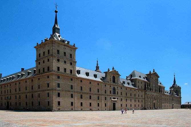 Escorial & Valley From Madrid With Optional Afternoon Tour to Toledo or Segovia - Tour Highlights and Inclusions