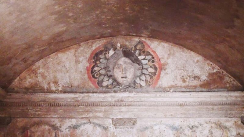 Esoteric Naples: Secrets, Ghosts & Street Food Tour - Authenticity and Local Insight