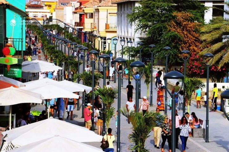 Espargos: Guided Sal Island City Tour - City Highlights