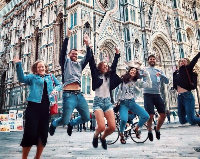 Essential Florence Walking Tour: Renaissance & Medici Tales - Unveiling the Secrets of Renaissance Architecture