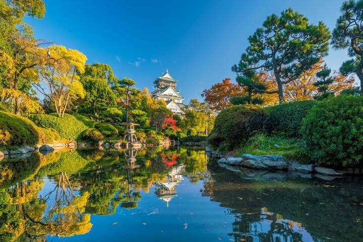 Essential Japan 7-Day Tour by Europamundo (2026-27 Departures) - Tokyo’s temples, crossings and skyline
