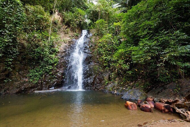 Essential Langkawi Group Tour - Top Attractions in a Day" - Duration & Pacing