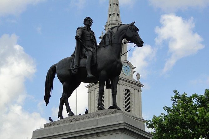 Essential London Full-Day Private Tour by Public Transport - Inclusions and Services Provided