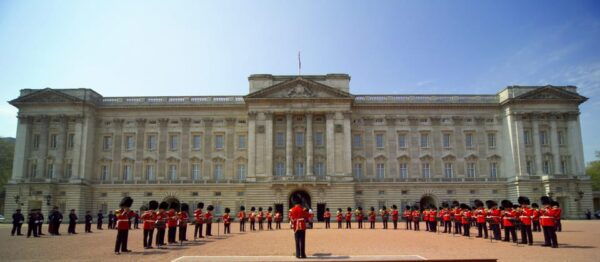 Essential London Introductory Tour - Londoner by a Londoner - Main Attractions