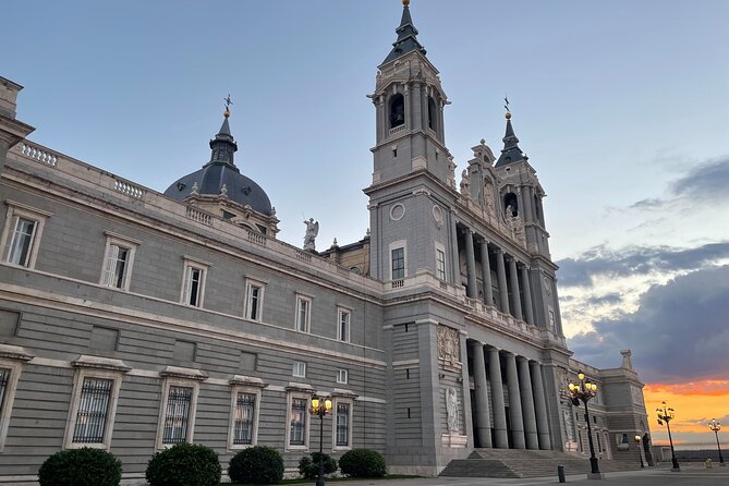 Essential Madrid at Morning: Prado Museum and Royal Palace - Common Questions