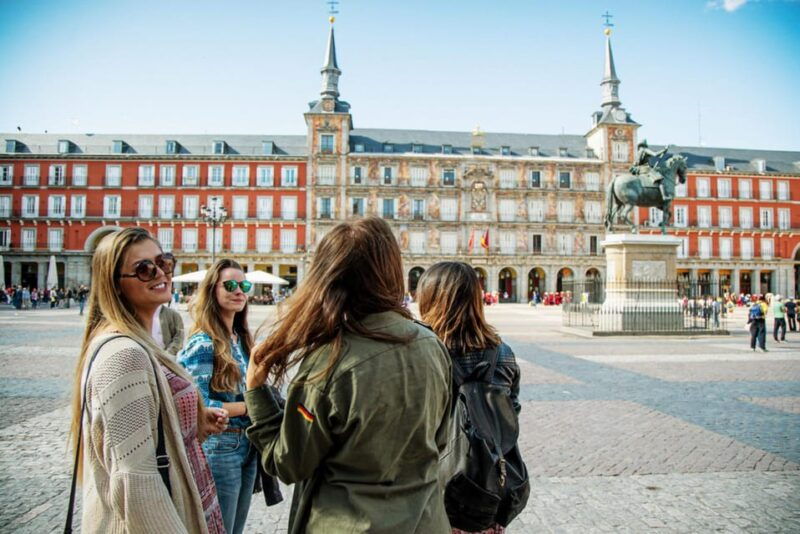 Essential Madrid: Walking Tour of the Historic Center - Itinerary Highlights