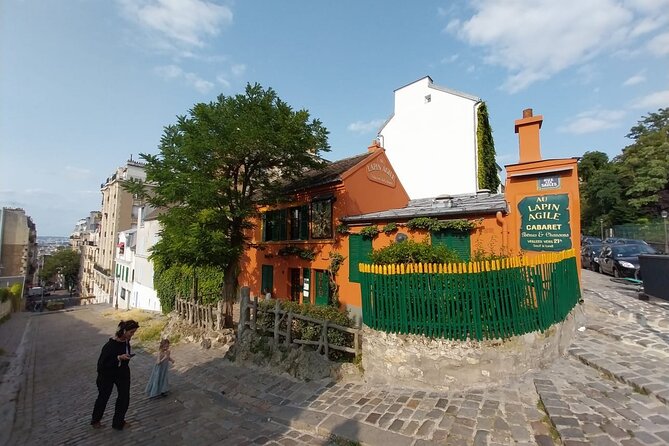 ESSENTIAL MONTMARTRE Walking Tour: the ESSENTIAL Highlightsmore! - Reviews
