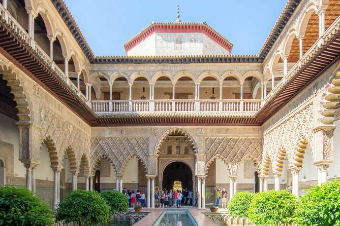 Essential Seville: Real Alcazar Guided Tour Cathedral Flamenco Show - Cathedral Visit
