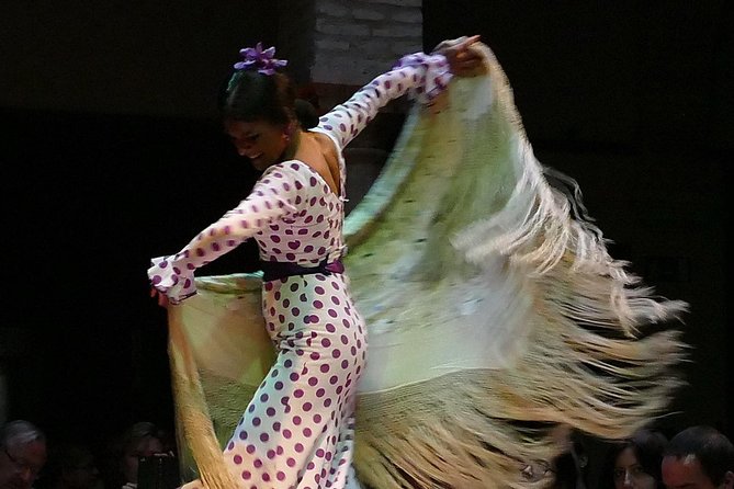 Essential Seville: Real Alcazar Guided Tour Cathedral Flamenco Show - Common Questions