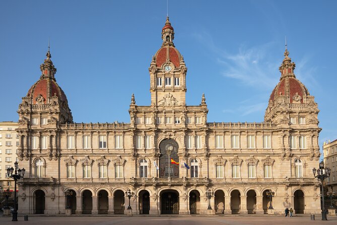 Essential Walking Tour Through the Emblematic Places of Coruña - Booking Details