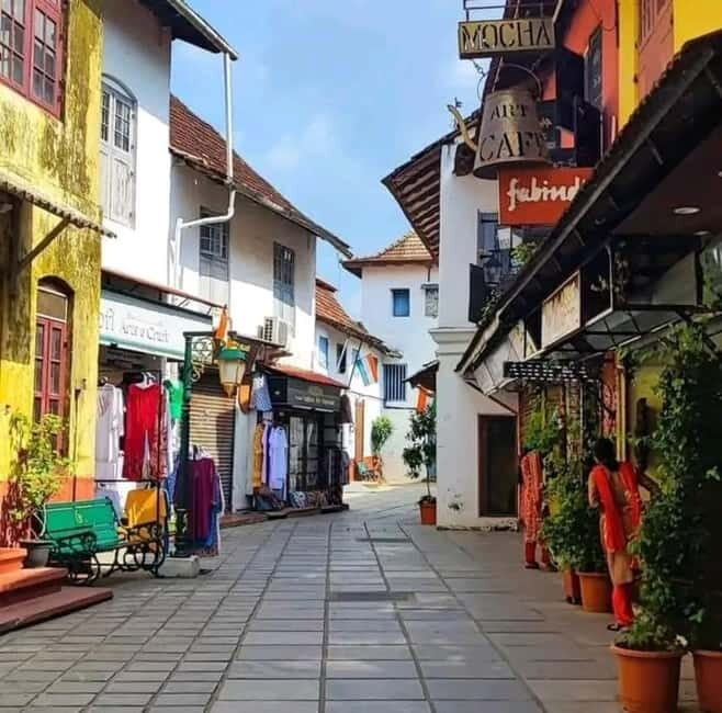 Essentials Of Cochin Heritage European, Jewish, and More - A Closer Look at Kochi’s Heritage Tour