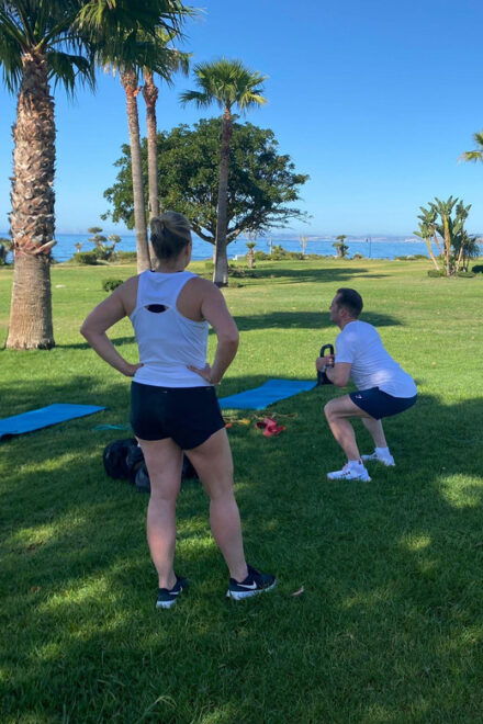 Estepona: 1 Hour of Premium Fitness Training With an Experienced Personal Trainer - Outdoor Fitness Training