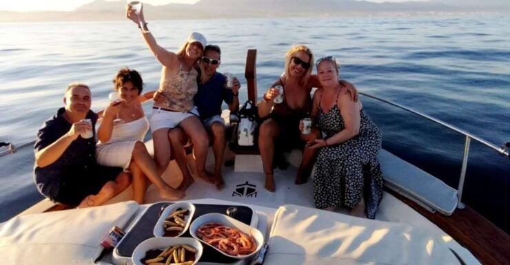 Estepona: Boat Trip Dolphin Search With Drinks and Snacks - Good To Know