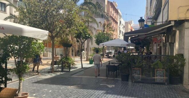 Estepona: Harbor Tour and Tapas Tasting in Estepona Old Town - Experience Summary