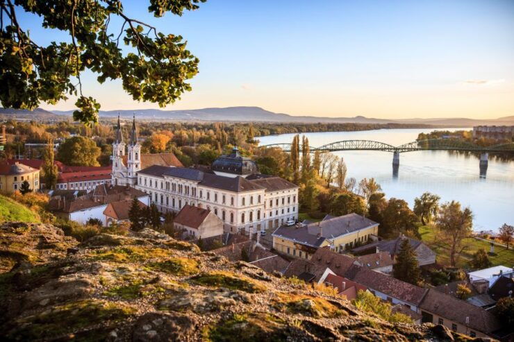 Estergom: Highlights Walking Tour - Experience
