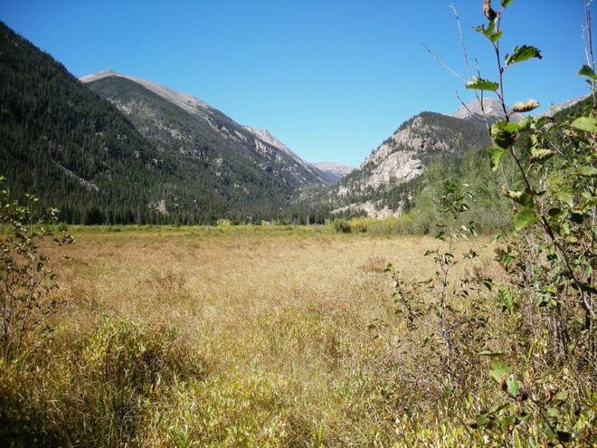 Estes Park: Private Hiking Tour to a Secluded Waterfall - Hiking Difficulty and Terrain