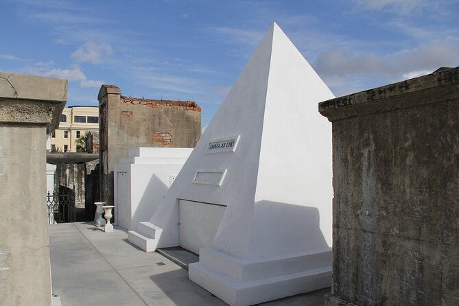 Eternal Echoes: A Cemetery Tour of New Orleans - Exploring the Cemeteries of New Orleans: What to Expect