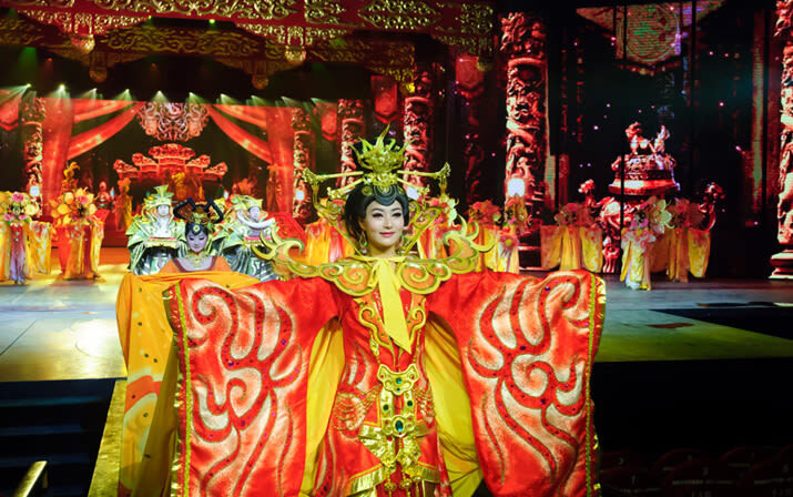"Eternal Love in Jiuzhaigou" Tibetan and Qiang Song and Dance Party - Princess Wencheng and a story of connection