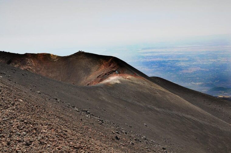 Etna and Silvestri Craters: Guided Tour and Liquor Tasting - Itinerary Highlights
