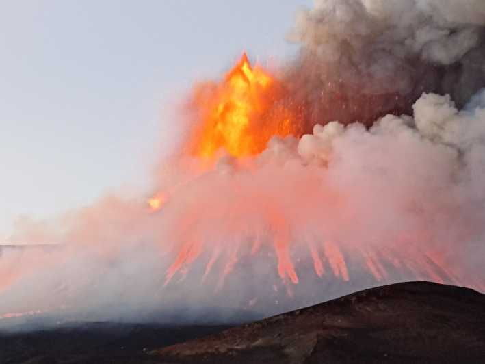 Etna Excursion to the Summit Craters 3345M - Itinerary and Experience