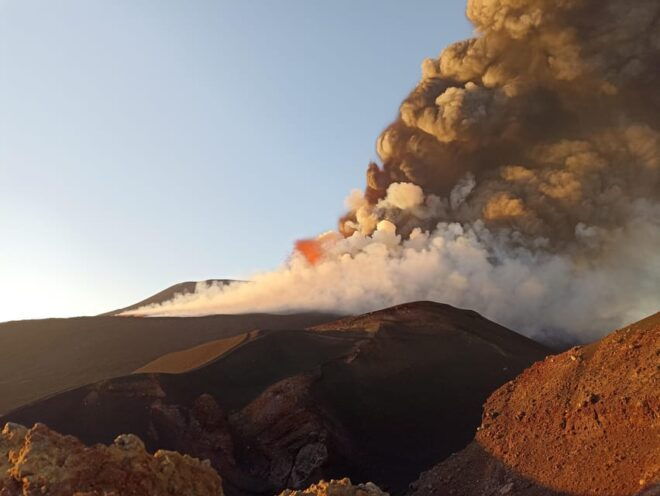Etna Excursion to the Summit Craters 3345M - Meeting and Additional Information
