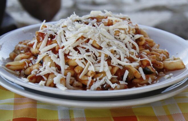 Etna: Tour in a Vintage Car With Cooking Class and Pickup - Important Information to Note
