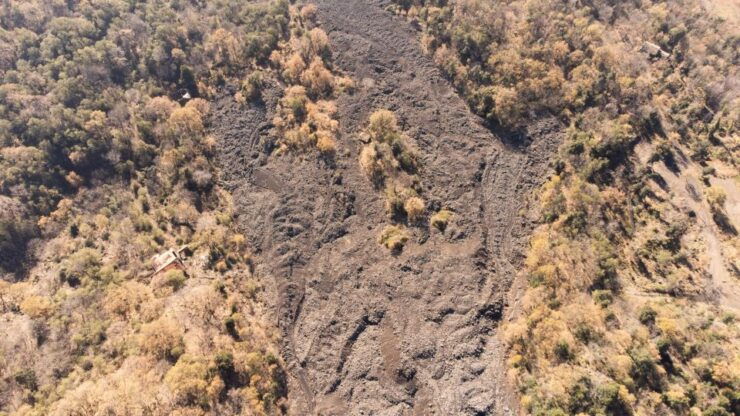 Etna Tour: Visit Lateral Craters - Language Options and Group Size