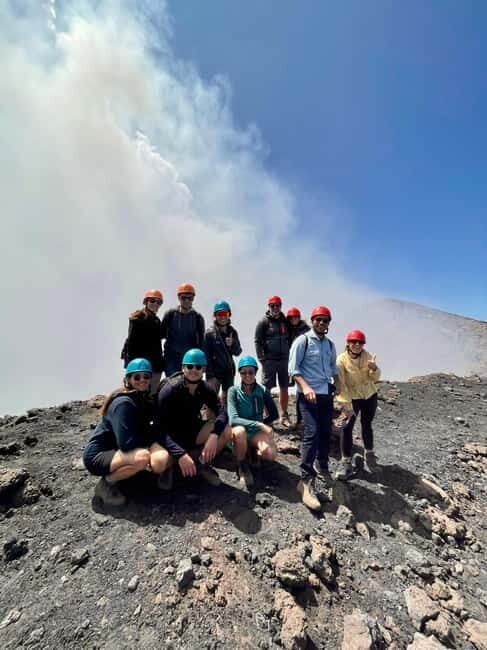 ETNA VOLCANO: Escursione sui crateri sommitali con bus 4x4 - The Experience in Detail