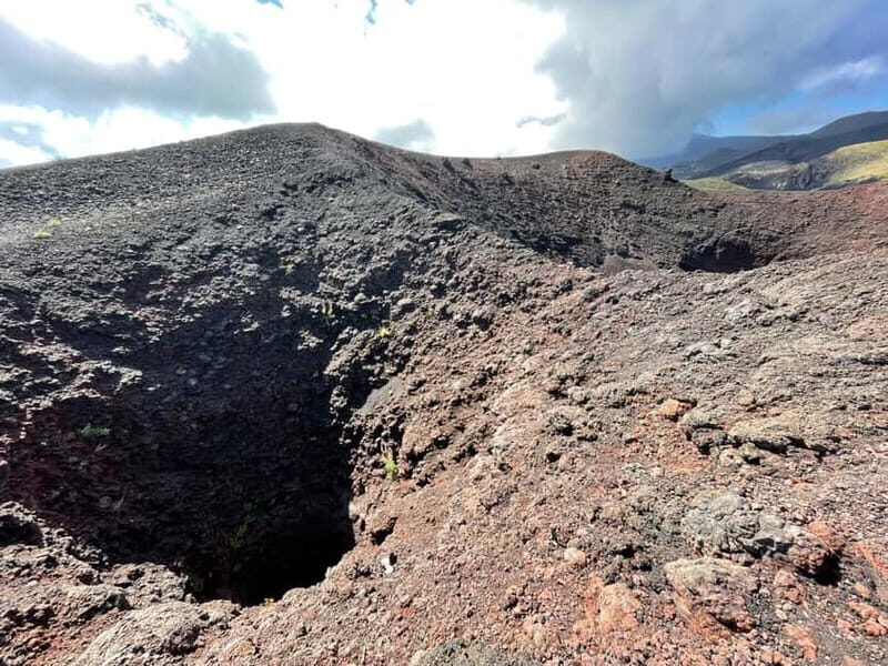 ETNA VOLCANO: Excursion to the Craters of 2002 - Detailed Itinerary Breakdown