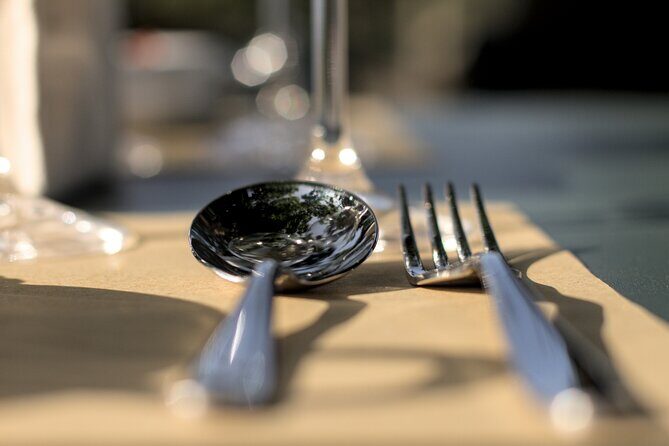 Etna Wine Retreat: Tasting experience at the foot of Mount Etna - The Experience in Detail