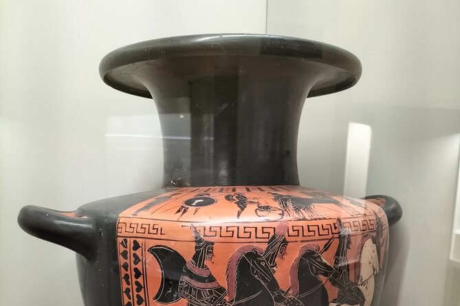 Etruscan Countryside Lake and Fortress Tour From Civitavecchia - Tour Highlights