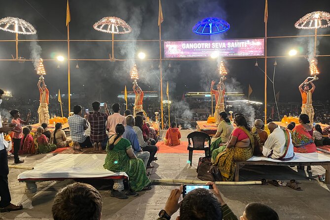 Evening Aarti of Mother Ganga Along With Walking Tour - Inclusions and Amenities