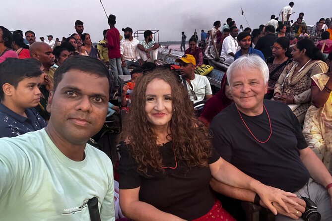 Evening Aarti of Mother Ganga Along With Walking Tour - The Sum Up