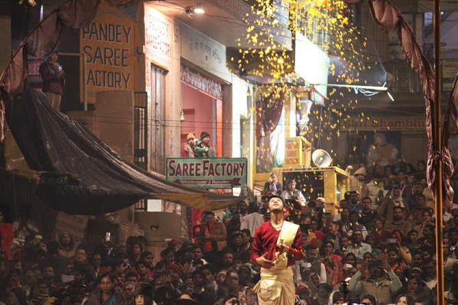 Evening Arti Ceremony - the Light Performance on the Bank of Ganges in Varanasi - What To Expect
