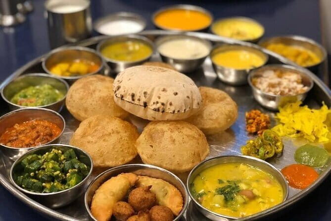 Evening City Tour in Mumbai with Dinner and Transportation - FAQ