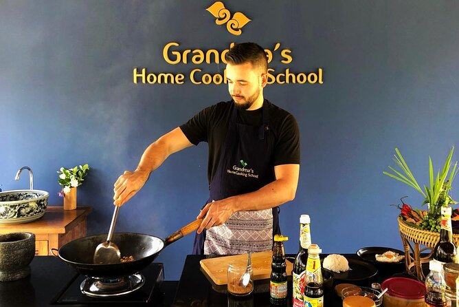 Evening Cooking Class in Traditional Pavilion With Beautiful Garden - Chiang Mai - Booking Confirmation and Important Information