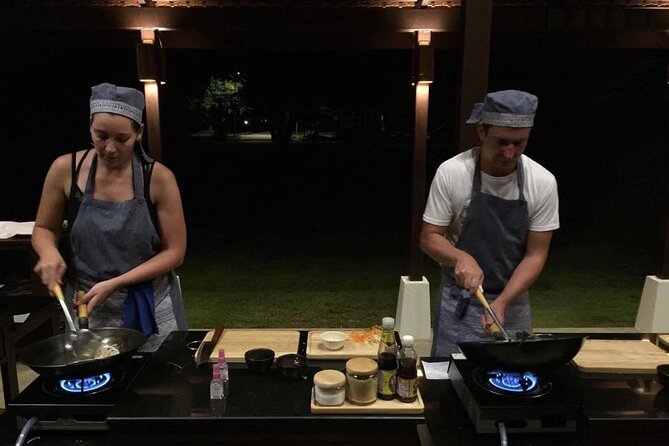 Evening Cooking Class in Traditional Pavilion With Beautiful Garden - Chiang Mai - Maximum Traveler Capacity