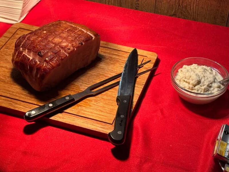 Evening cruise through Prague with 3-course served menu - Who Is This Experience Best For?