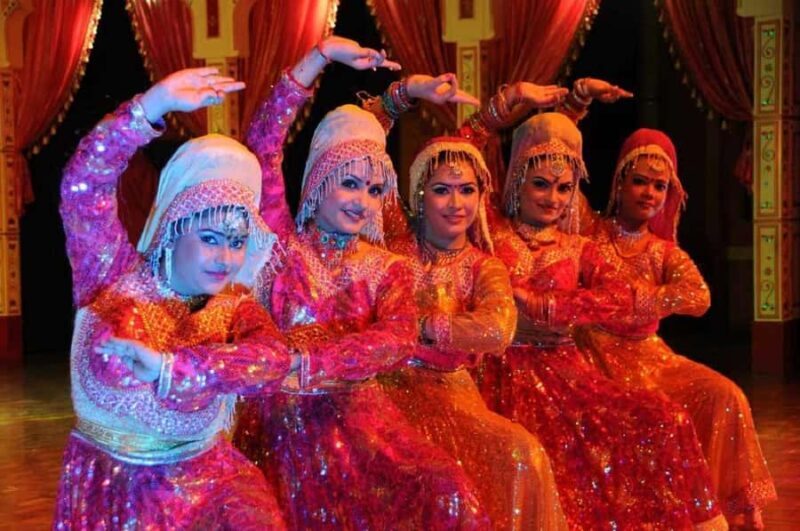 Evening cultural show: Mohabbat  The Taj at Kalakriti. - Practical Tips for Visitors