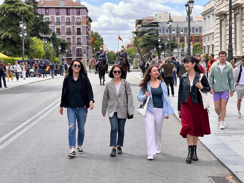 Evening Madrid Walking Tour - A 90-minute route through central Madrid