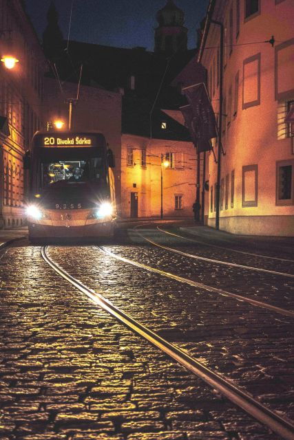 Evening Prague Castle Without Anybody - Experiencing the Mystique of Evening Prague