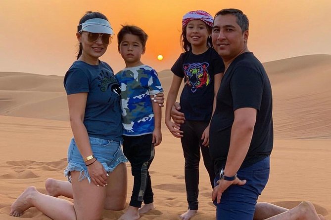 Evening Red Dunes Desert Safari With BBQ Dinner - Entertainment and Dining Options During the Safari