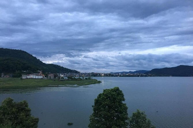 Evening Roaming to North Lakeside with Motorcycle - A Closer Look at the Experience