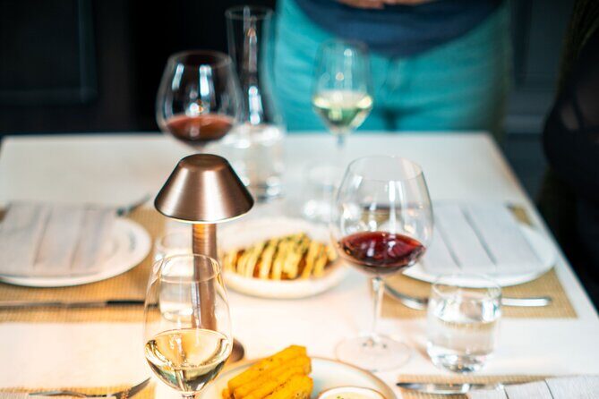 Evening Sip, Savor, Stroll Tour - What’s Included and What to Expect