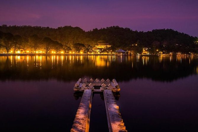 Evening Tour at the Last Kingdom of Sri Lanka, Kandy - Tour Itinerary and Duration